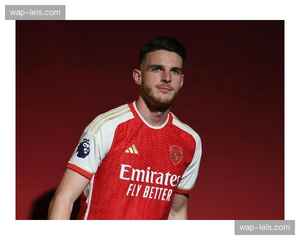 赖斯精准助攻萨卡破门，阿森纳中场核心展现组织才华